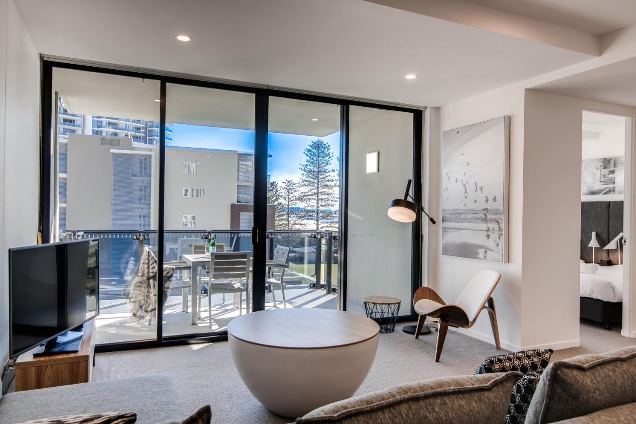 Iconic Kirra Resort