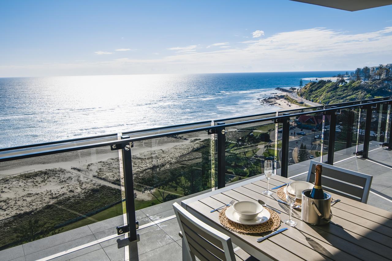 Resort Iconic Kirra 4*
